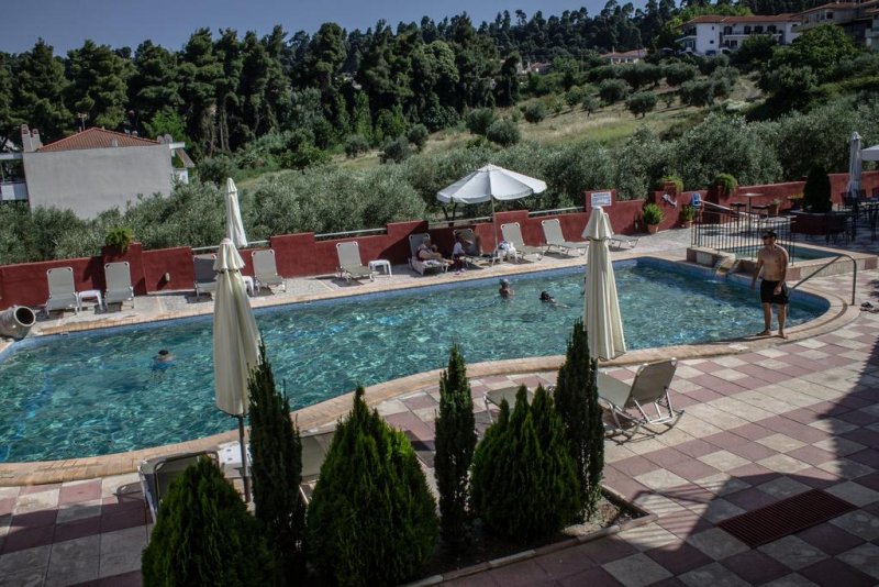 Ilios Hotel - Снимка 11