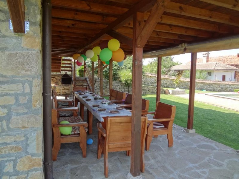 Къща за Гости Вила Диабора - Снимка 1