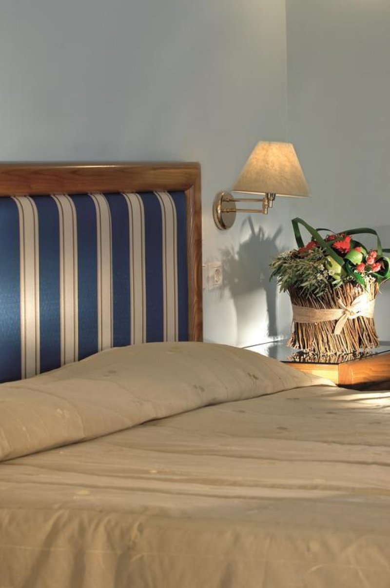 Sun Beach Hotel - Снимка 11