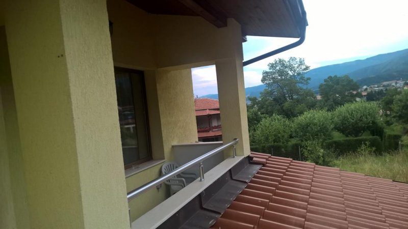 Къща за гости Кот Гардън - Снимка 9