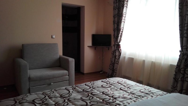 Къща за гости Кот Гардън - Снимка 8