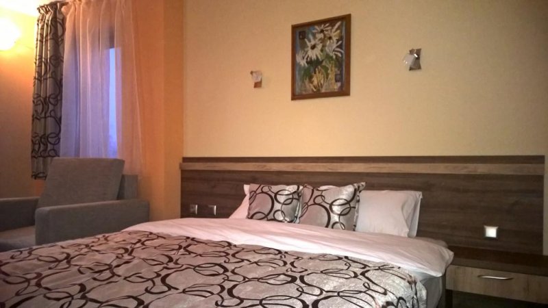 Къща за гости Кот Гардън - Снимка 9