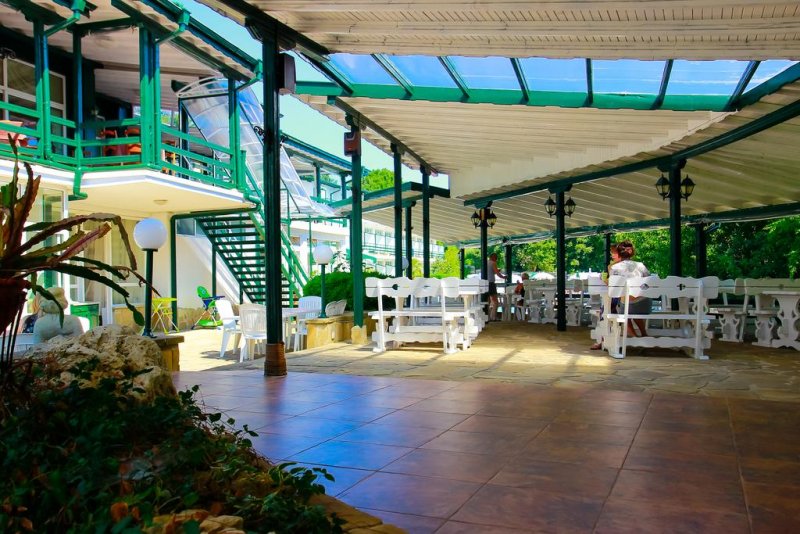 Хотел Кини Парк - Снимка 11