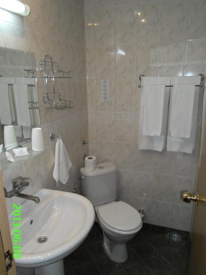 Хотел Кини Парк - Снимка 1