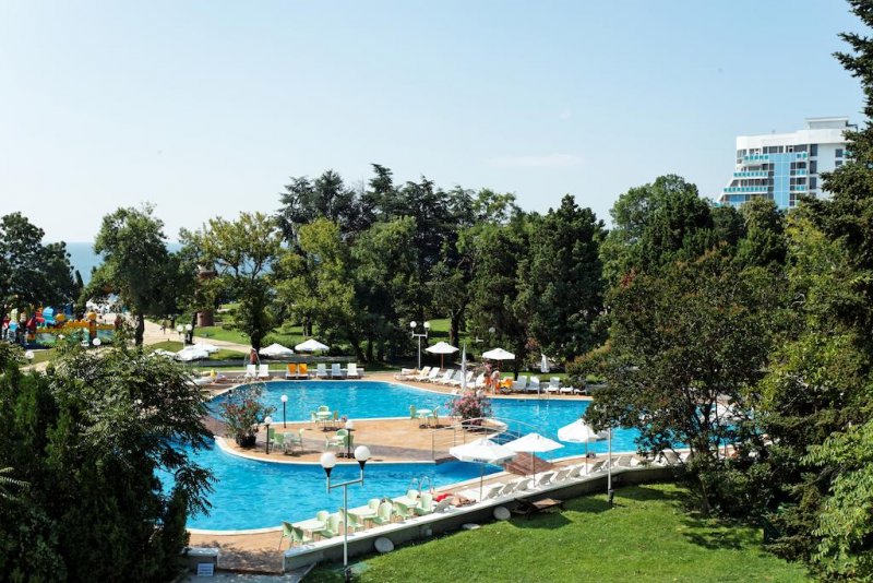 Хотел Лебед - Снимка 2