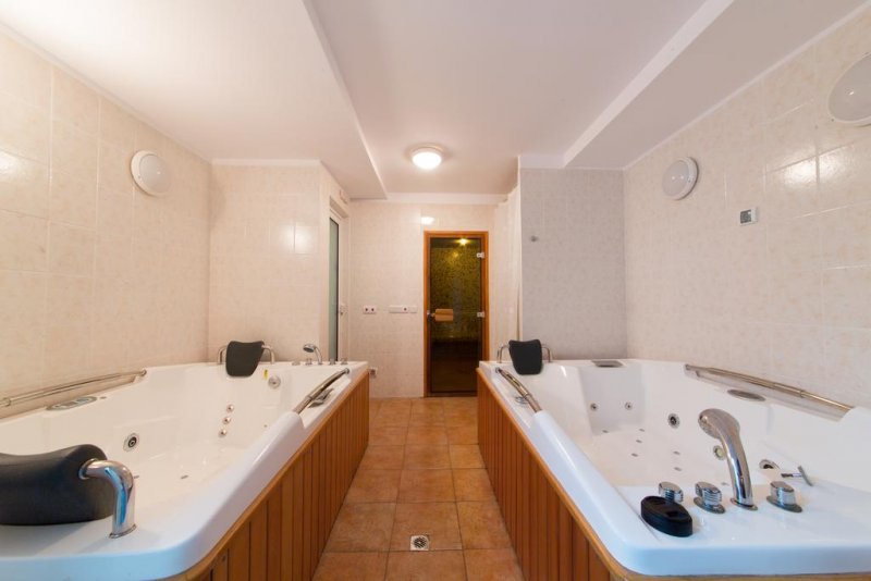 Хотел Свети Никола - Снимка 2