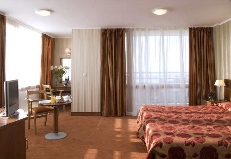 Хотел Добруджа - Снимка 2