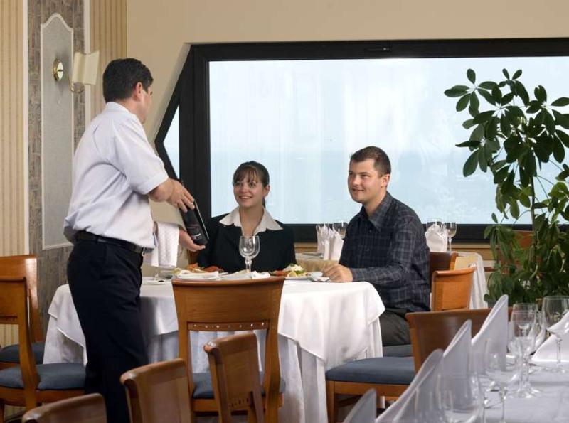 Хотел Добруджа - Снимка 8