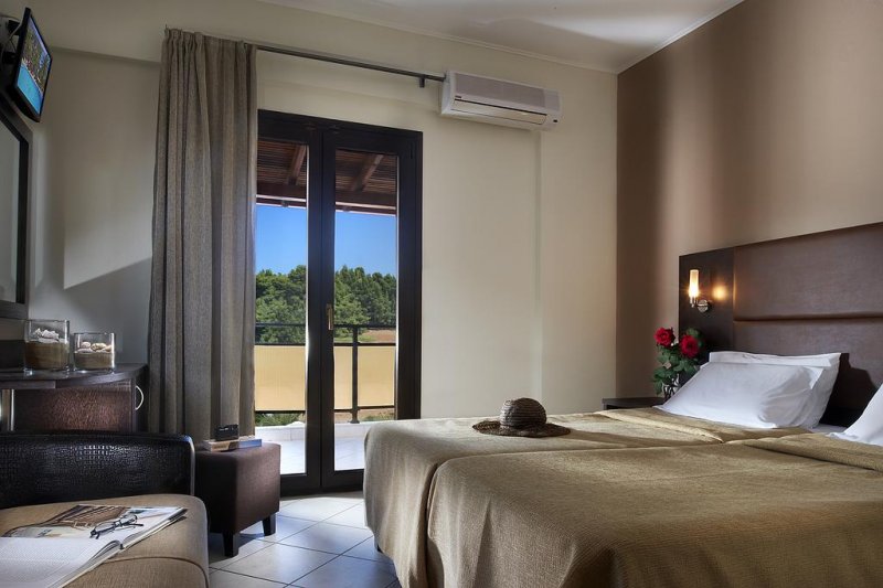 Hotel Simeon - Снимка 1