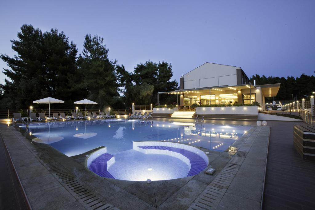 5 нощувки със закуски и вечери в хотел Simeon 3*, Халкидики, Гърция през Юли! - Снимка 15