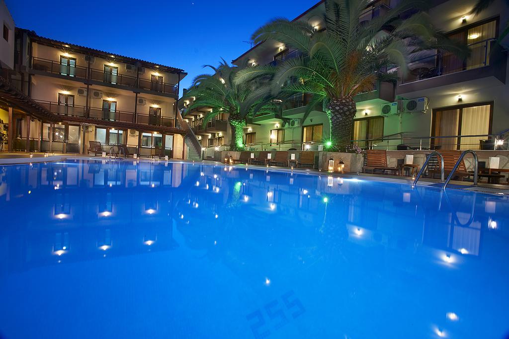 5 нощувки със закуски и вечери в хотел Simeon 3*, Халкидики, Гърция през Юли! - Снимка 7