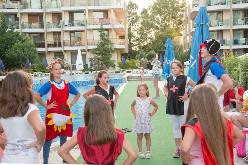 Апартхотел Престиж Сити 2 - Снимка 2