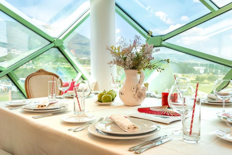 Хотел Земята и Хората - Снимка 9