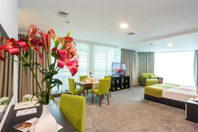 Хотел Земята и Хората - Снимка 3