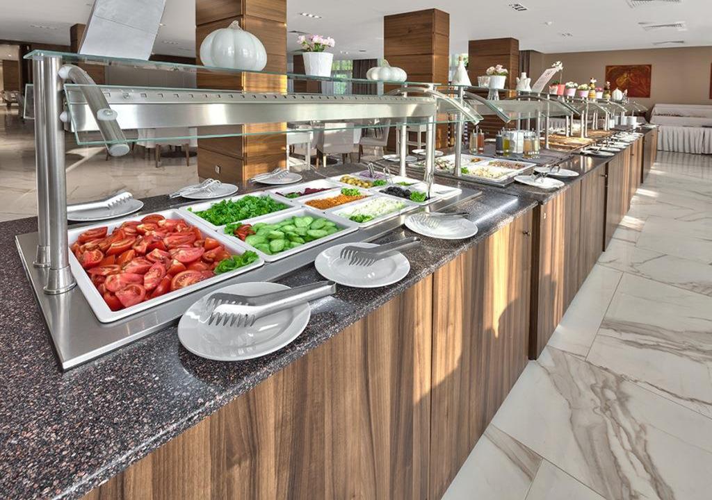 Пакети със закуска, обяд и вечеря + басейни и релакс зона в Хотел Прим***, Сандански - Снимка 35