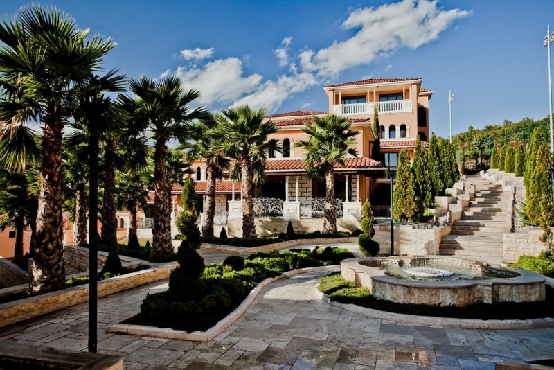 Вили Роял Каса - Снимка 3