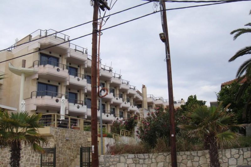 Imperial Hotel - Снимка 9