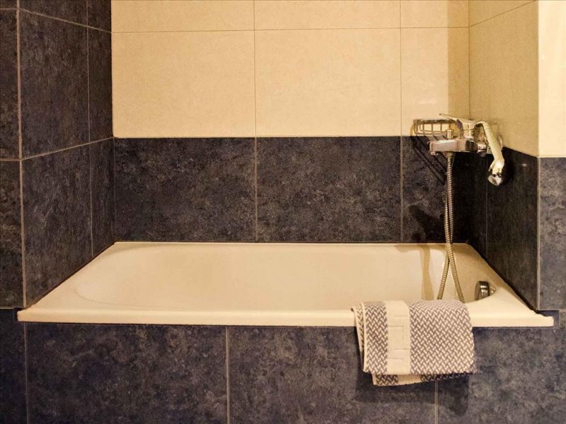 Imperial Hotel - Снимка 5