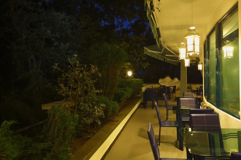 Хотел Елмар - Снимка 1