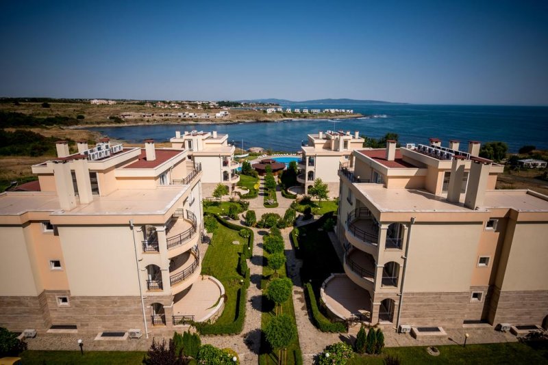 Арапя Сън Ризорт - Снимка 1