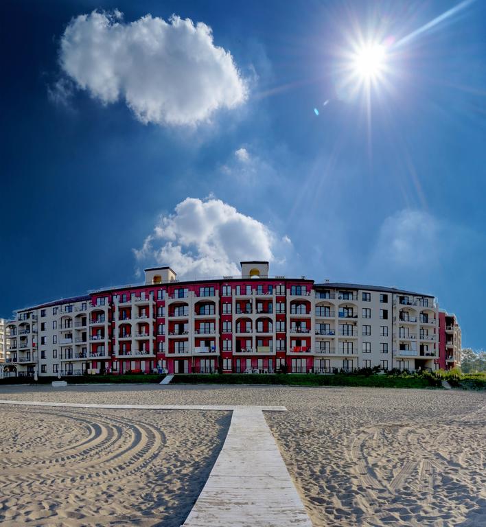 Еднодневни пакети за цялото семейство в хотел Primea Beach Residence, плаж Нестинарка - Снимка 15