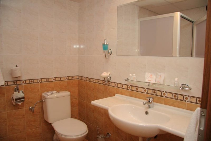 Хотел Естрея Палас - Снимка 11