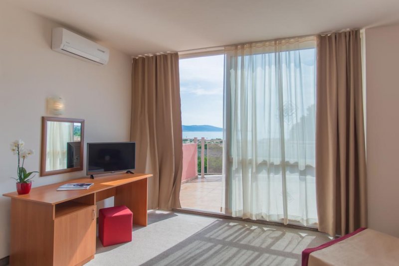 Хотел Арония - Снимка 1