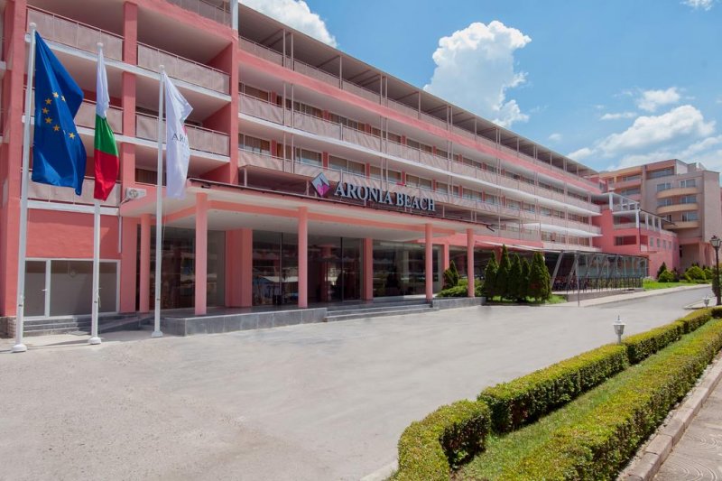 Хотел Арония - Снимка 10