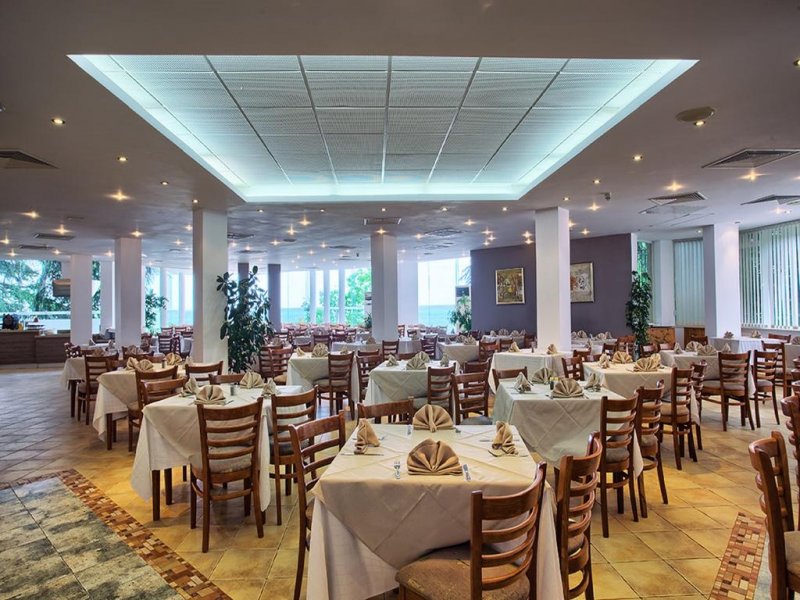 Хотел Луна - Снимка 1