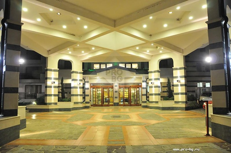 Емералд Бийч Ризорт - Снимка 7