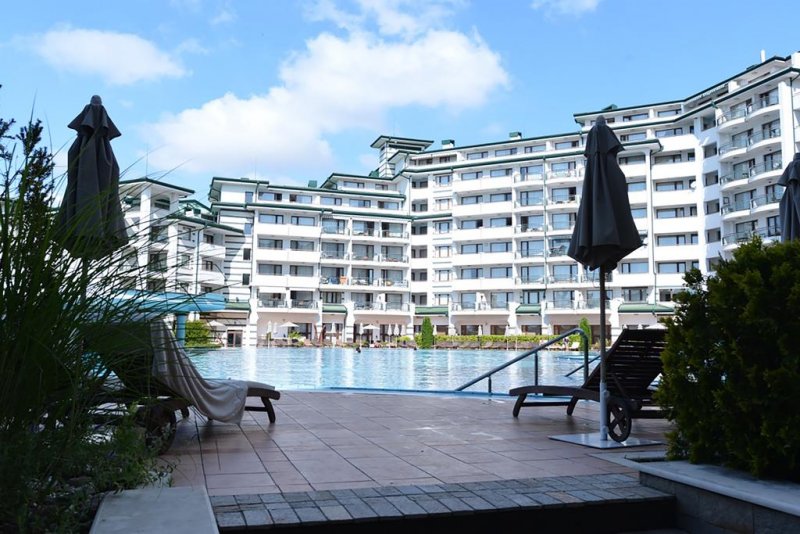 Емералд Бийч Ризорт - Снимка 5