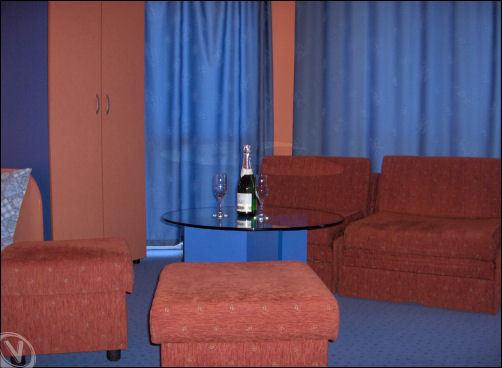 Нощувка за четирима в апартамент + басейн от хотел Дара***, Приморско - Снимка 5