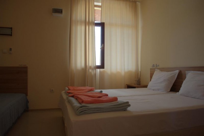 Хотел Гардън Бийч - Снимка 10