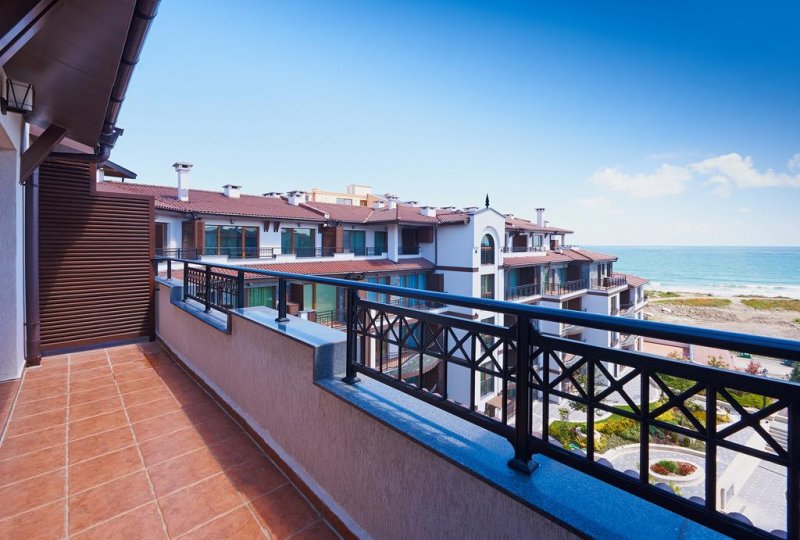 Хотел Бутик Роуз Гардън - Снимка 8