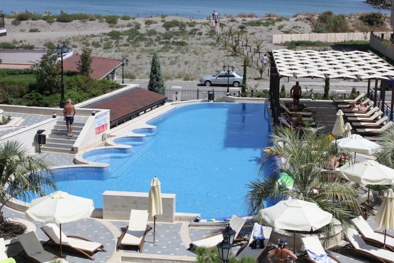 Хотел Бутик Роуз Гардън - Снимка 5