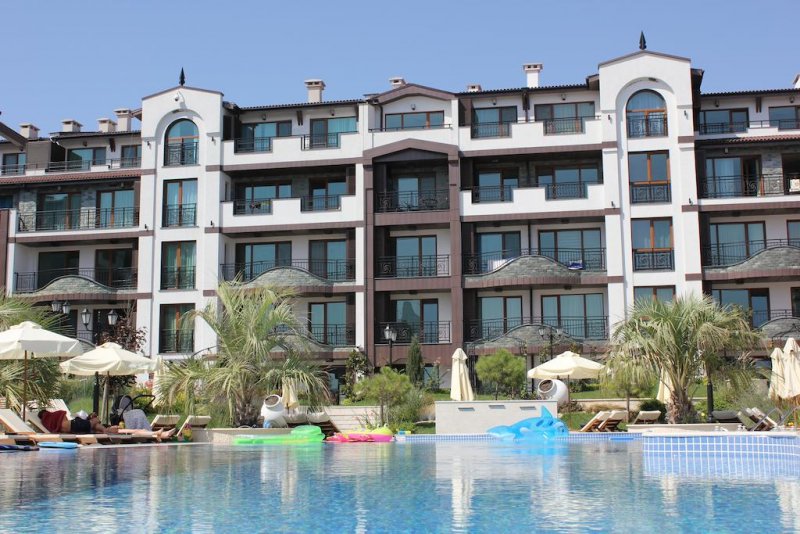 Хотел Бутик Роуз Гардън - Снимка 2