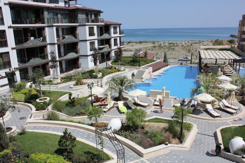 Хотел Бутик Роуз Гардън - Снимка 7