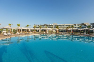 Ранни записвания: 5 нощувки, All Inclusive в хотел Blue Lagoon Queen 5*, Халкидики, Гърция през Май! Дете до 12.99г. - безплатно!