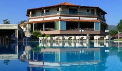 Last minute: 5 нощувки със закуски и вечери в Ismaros Hotel 4*, Комотини, Гърция през Юли!