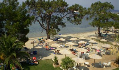 Ранни записвания: 3 нощувки със закуски и вечери в хотел Rachoni Bay 3*, о.Тасос, Гърция през Септември и Октомври!