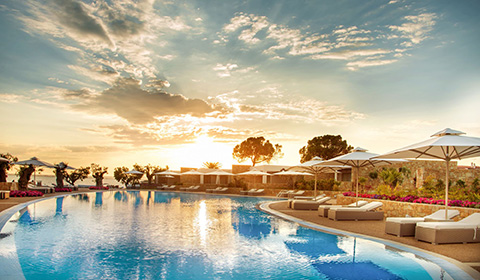 5 нощувки, Ultra All Inclusive Luxury в хотел Ikos Olivia 5*, Халкидики, Гърция през Август и Септември!
