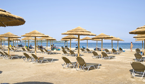 Ранни резервации: 3 нощувки, Ultra All Inclusive в Alea Hotel & Suites 4*, о.Тасос, Гърция през Май!