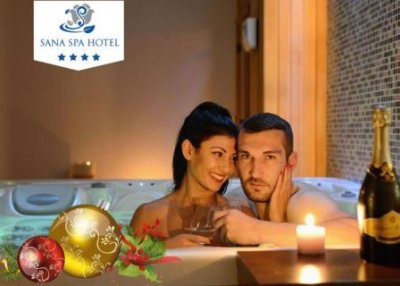2 - дневна СПА КОЛЕДА в САНА СПА ХОТЕЛ 4*, ХИСАРЯ: ПАКЕТ от 2 нощувки със Закуски + 2 ПРАЗНИЧНИ ВЕЧЕРИ + Посрещане на Дядо Коледа за децата + WELLNESS пакет на цена от 235 лв. на Човек