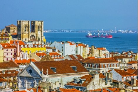ПОРТУГАЛИЯ - Страна на Контрасти: Самолетен билет + 7 нощувки със закуски в хотели 3* + Чекиран багаж и Трансфер + Туристическа обиколка на Лисабон + 5 ЕКСКУРЗИИ за 1386 лв. на ЧОВЕК
