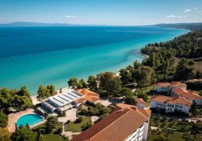 Ранни записвания на първа линия в Криопиги, Гърция: All Inclusive нощувка на човек + чадър и шезлонг на плажа в Canvas by Mitsis Alexander the Great 4*