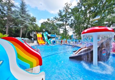 Септември в Златни Пясъци! Нощувка на човек на база All Inclusive + 5 басейна и СПА в Престиж Делукс Хотел Аквапарк Клуб****. Дете до 13г. - БЕЗПЛАТНО!