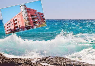 Нощувка за двама на 20 м. от морето в комплекс Солт Лейк, Поморие