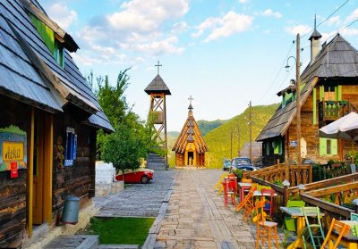 Екскурзия до Вишеград, Дървенград и Каменград! Транспорт + нощувка на човек със закуска от Еко Тур Къмпани
