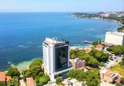 На първа линия в Кушадасъ, Турция: Чартърен полет от София + 7 нощувки на човек на All Inclusive в SIGNATURE BLUE RESORT 4*