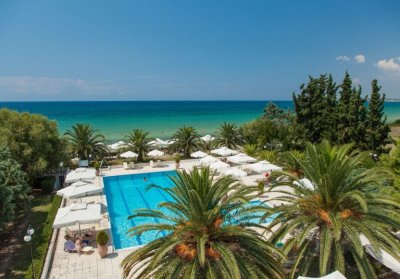 Ранни записвания на първа линия в Касандра, Гърция! 2+ нощувки на човек на база All Inclusive + басейн в хотел Kassandra Mare Hotel & Spa Club****